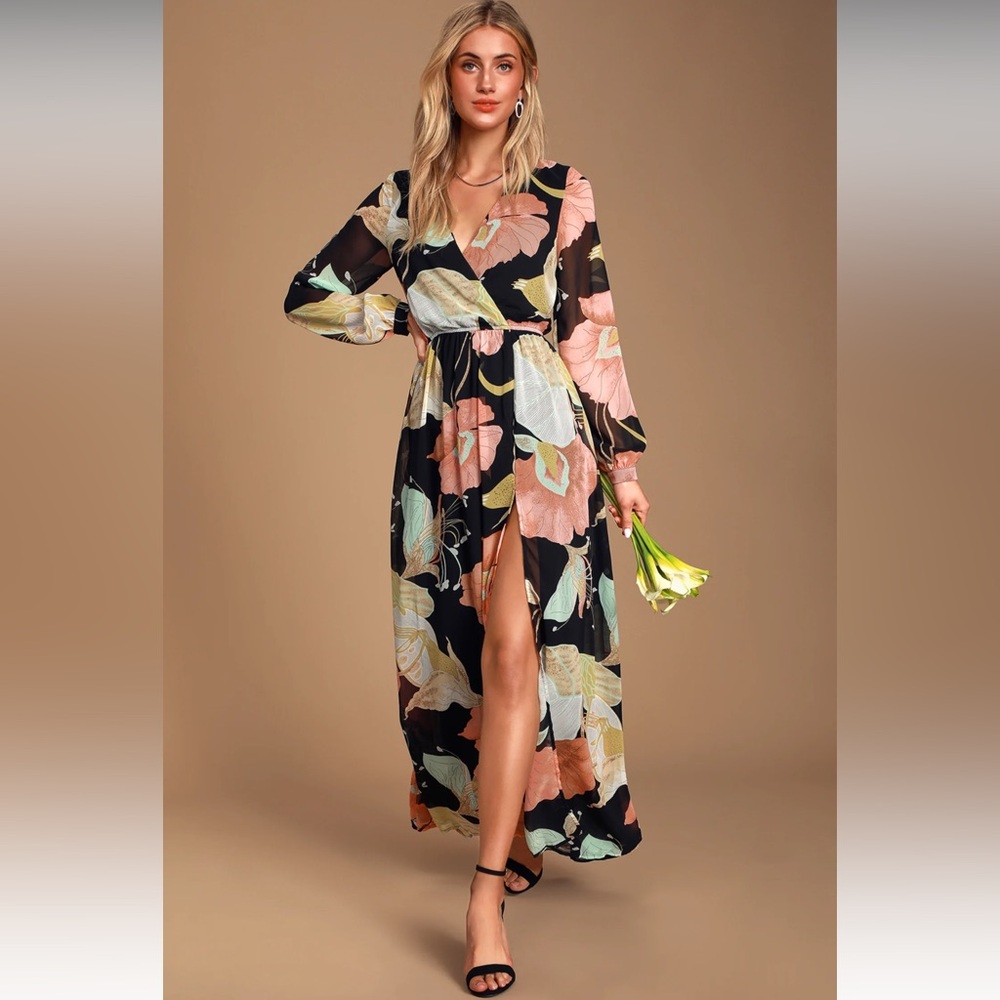 Lulu’s Wondrous Water Lilies Maxi Dress